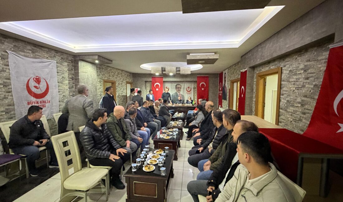 Üç günden beri Siirt’te çeşitli ziyaret ve temaslarda bulunan 15