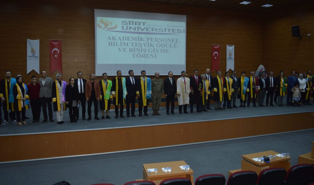 Siirt Üniversitesi’nde konuşan Rektör Nihat Şındak, ateş çemberi olarak nitelendirdiği