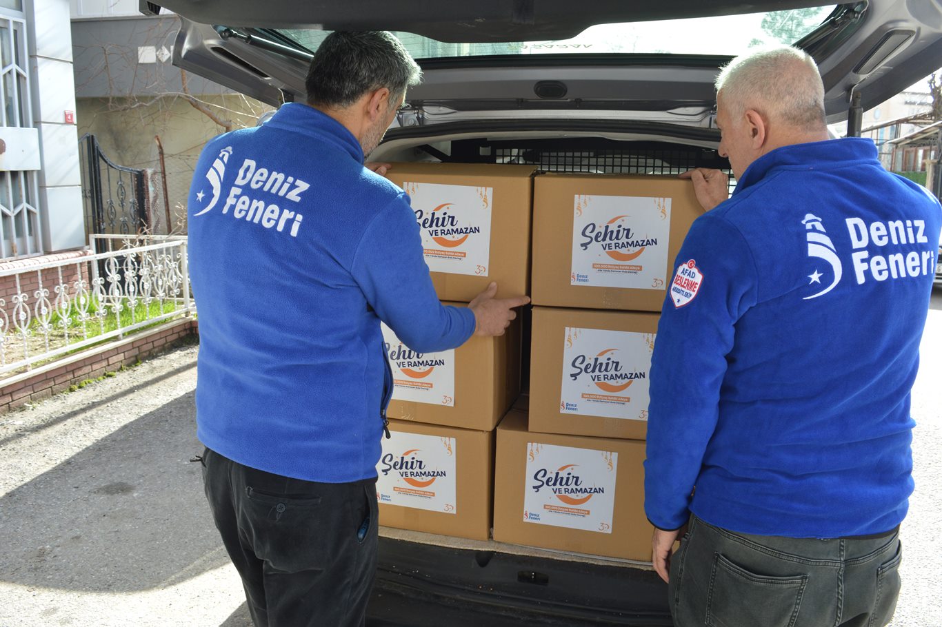 Deniz Feneri Derneği, “Şehir ve Ramazan” projesi kapsamında Siirt’te ihtiyaç