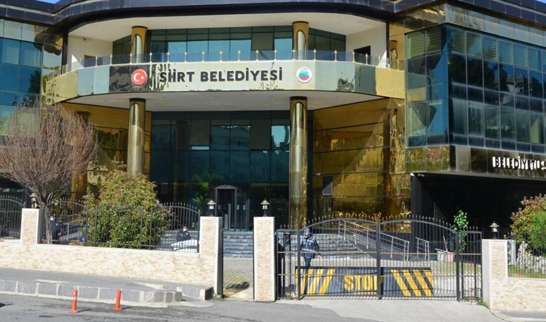 Siirt Belediyesi, artan maliyetler ve kuraklık riskine rağmen suyu vatandaşlara