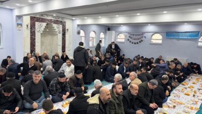 İlimizde faaliyet gösteren vakıflardan biri olan arınç Vakfı’nın geleneksel iftar