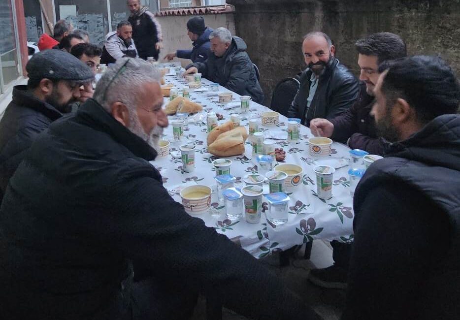 Yaşamlarını Edirne’de sürdüren hemşerilerimiz, iftar yemeğinde bir araya geldi. Edirne