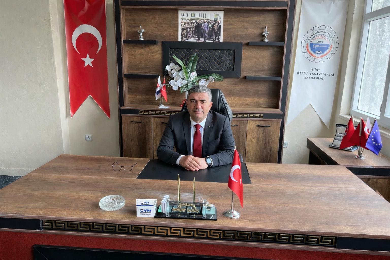 Siirt Küçük Sanayi Sitesi’nde uzun süredir devam eden asfalt ve