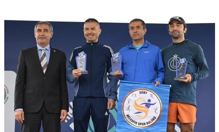 Siirtli Muhittin Gürhan başarılara başarı katmaya devam ediyor. Daha önce