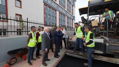 Siirt Valisi ve Belediye Başkan Vekili Dr. Kemal Kızılkaya, AK