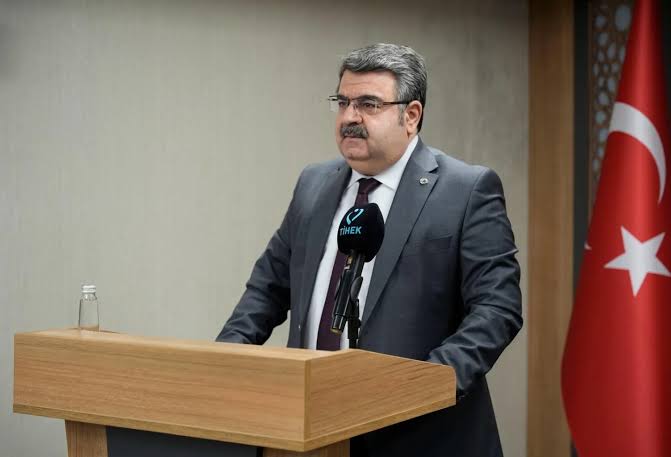 Başkan vekilliğini hemşehrimiz Muhammet Ecevit Cartı’nın yaptığı Türkiye İnsan Hakları