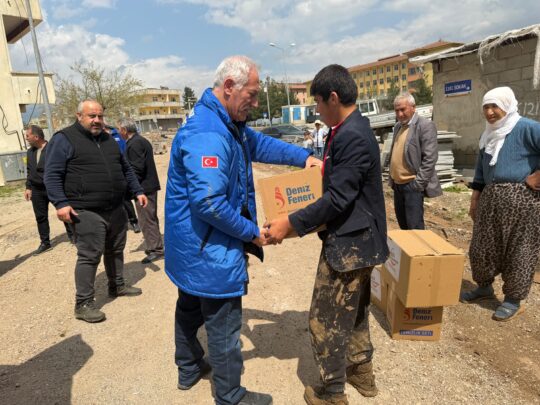 xGeçtiğimiz hafta Kurtalan‘da meydana gelen selden zarar gören vatandaşlara bir