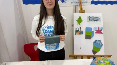 Siirt Valiliği himayelerinde, Siirt Belediyesi ve İl Millî Eğitim Müdürlüğü