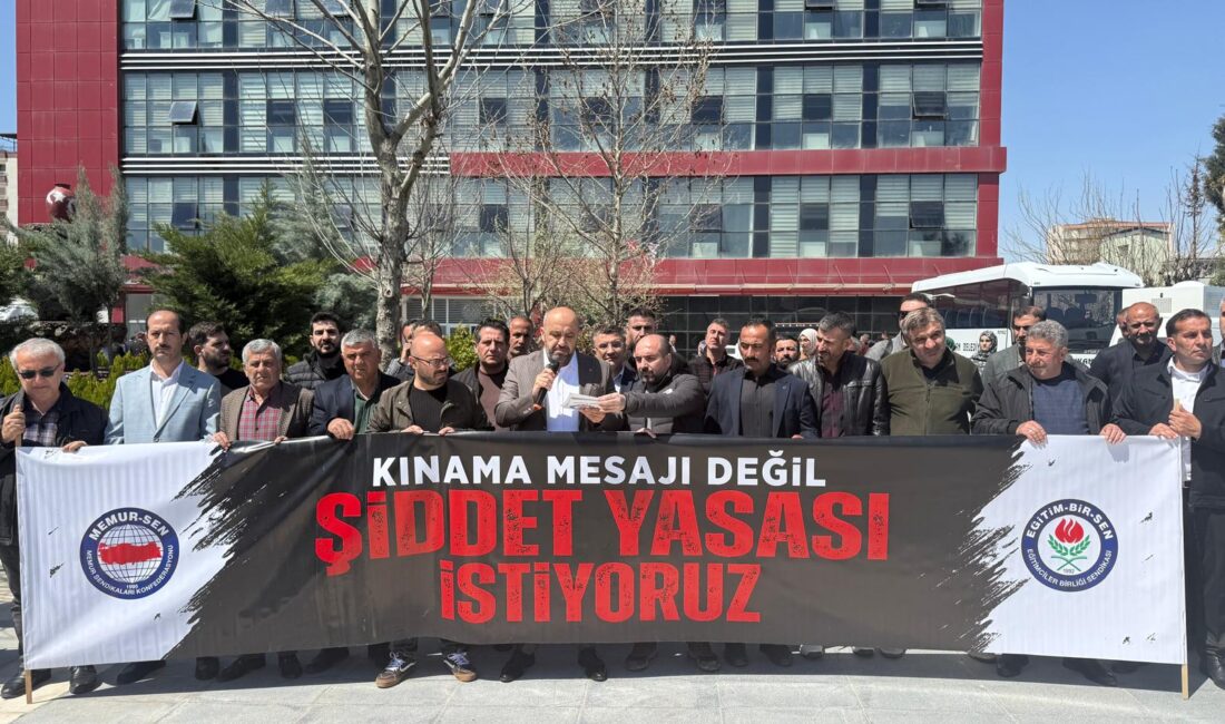 Memur-Sen: “Eğitim kurumlarında şiddet artık toplumsal bir güvenlik sorunu” Memur-Sen Siirt Şubesi, Şanlıurfa’nın Siverek ilçesinde bir lisede meydana gelen