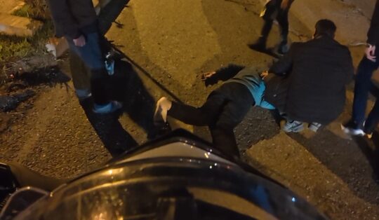 Siirt’te meydana gelen trafik kazasında 2 kişi yaralandı, yaralılardan birinin