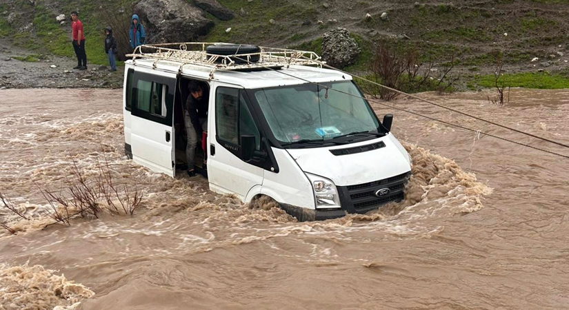 Baykan ilçesine bağlı Veysel Karani beldesi Meşelik köyünde, kalp krizi