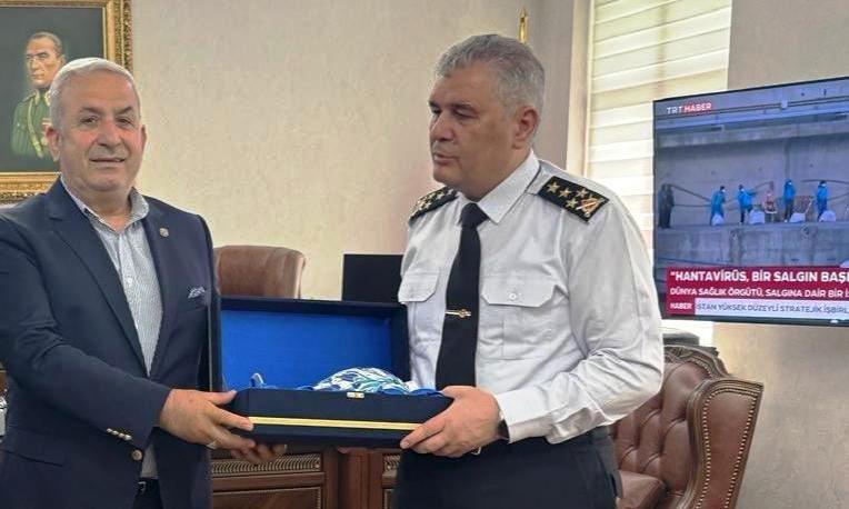 Kısa adı TÜMORSİAD olan Tüm  Ortadoğu  İş Adamları ve  Sanayicileri