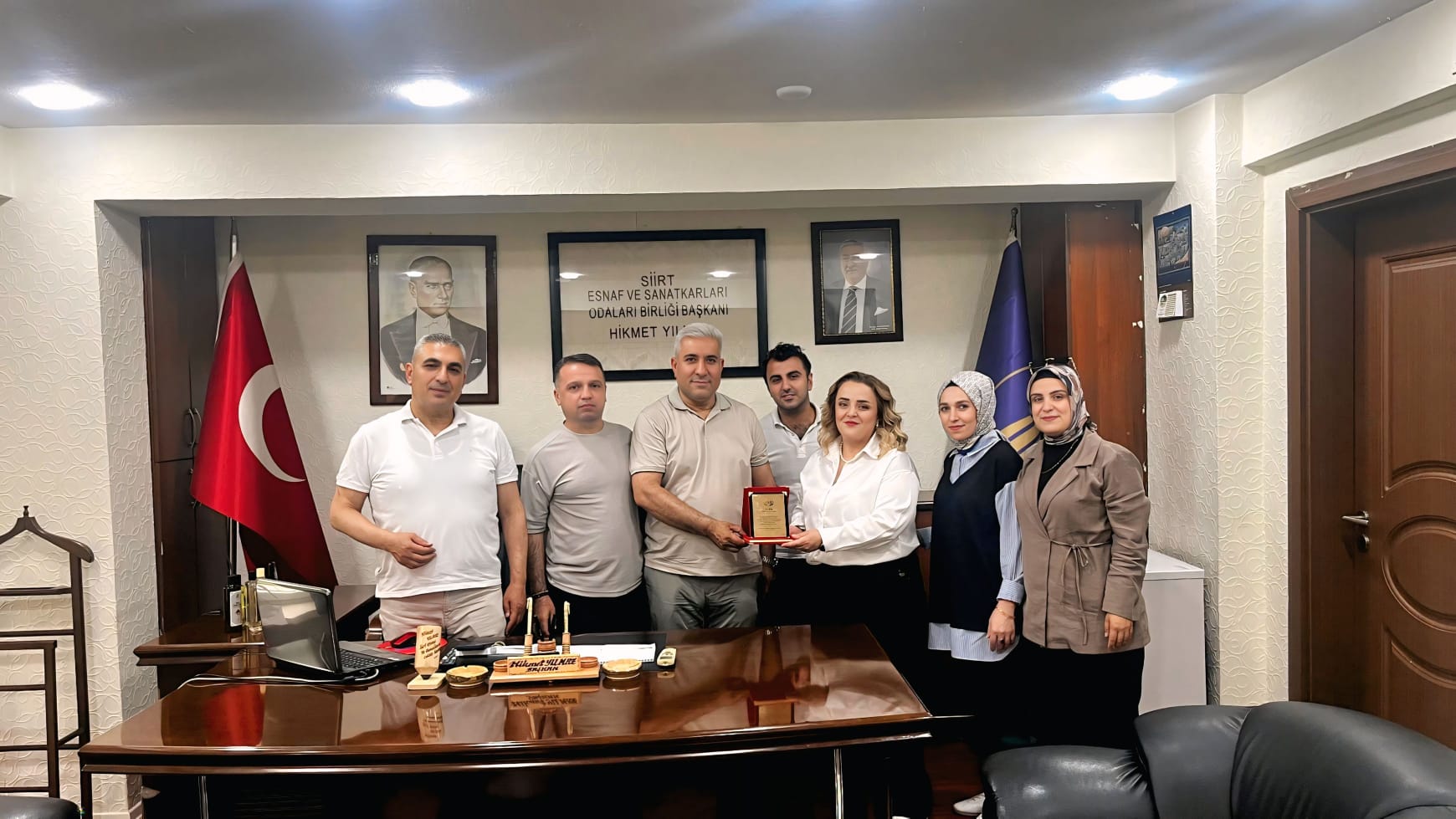 Siirt El Ele Engelsiz Yaşam Derneği yönetimi, Siirt Esnaf ve