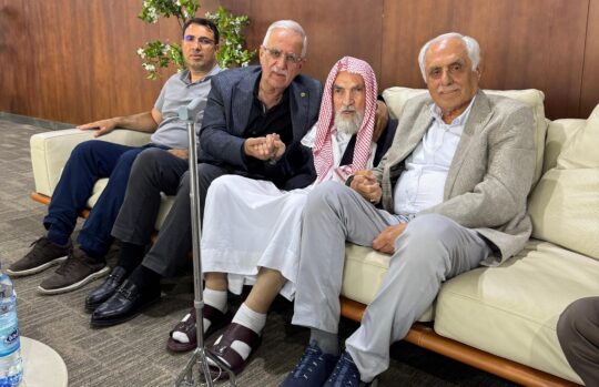 Suriye’de Yaşayan Siirtli Şeyh Muhammed İyd el-Abbasi’ye Taziye Ziyareti Siirt Eğitim Kültür ve Yardımlaşma Vakfı heyeti, Arap ve İslam