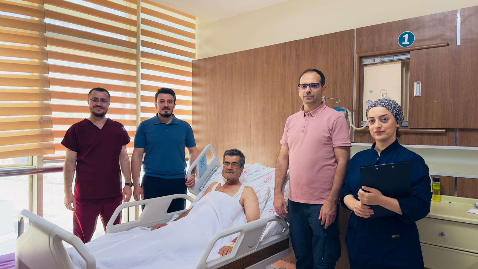 Siirt’te yaşayan 60 yaşındaki Ali Belge, gün içerisinde sık sık