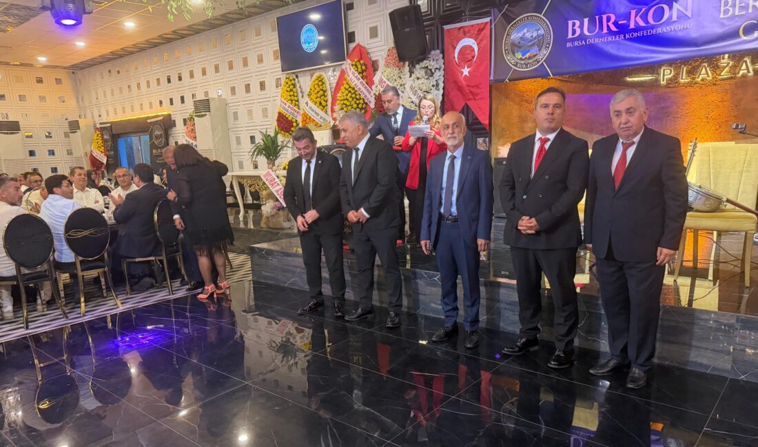 Bursa'da faaliyet gösteren 20 hemşehri derneğinin oluşturduğu dört federasyon, Bursa