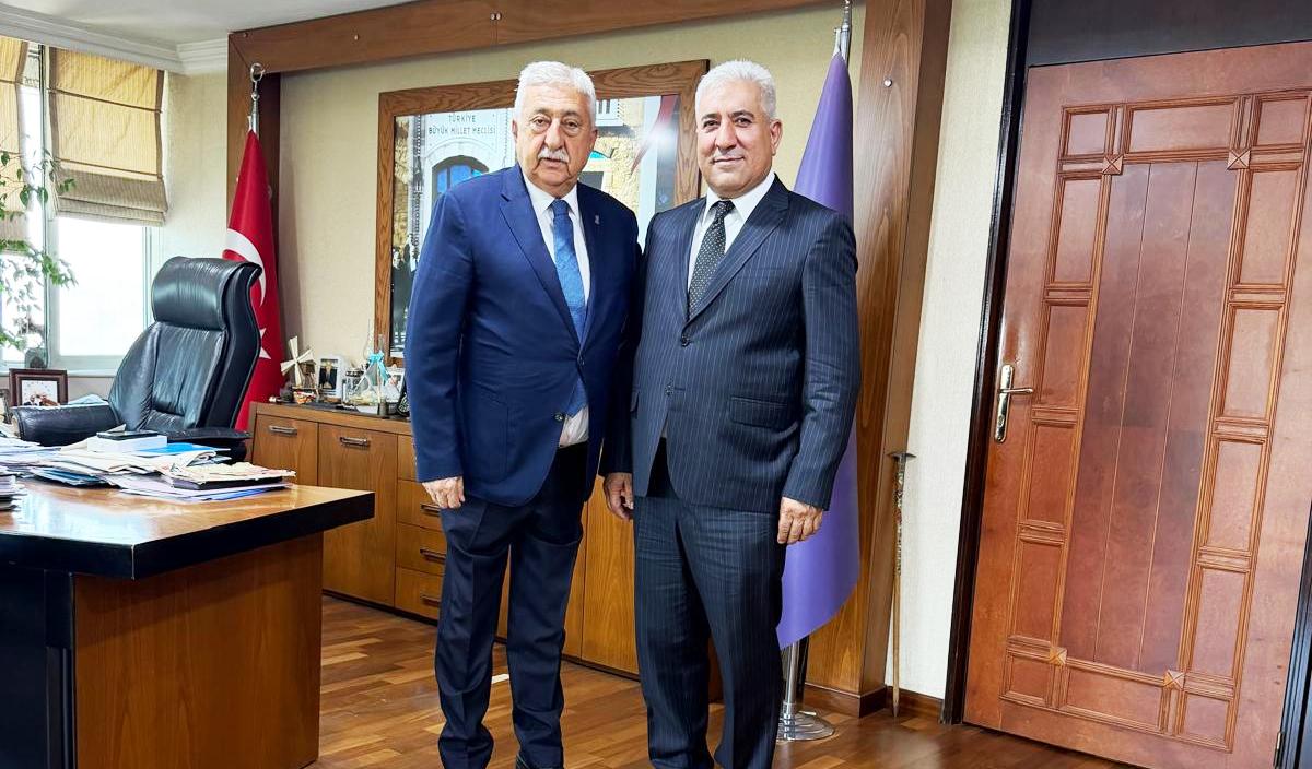 Siirt Esnaf ve Sanatkârlar Odaları Birliği Başkanı Hikmet Yılmaz, birliğe