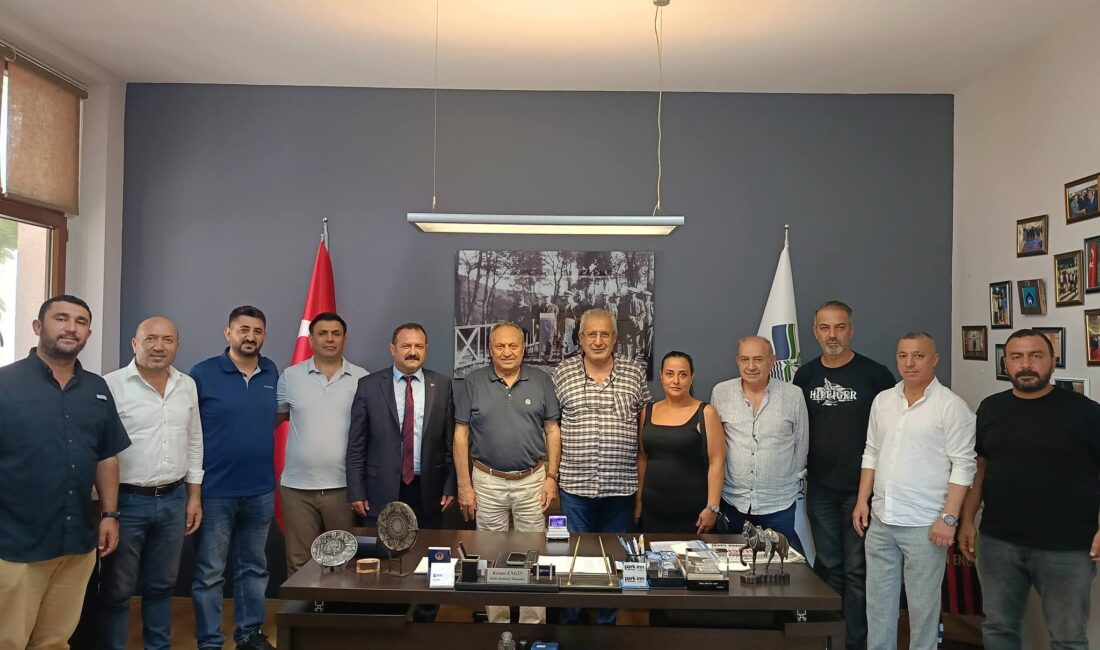 VEDAT BABAOĞLU, KENT KONSEYİ BAŞKANLIĞINA ADAYLIĞINI AÇIKLADI Yalova Anadolu Dernekler Federasyonu Başkanı, Yalova Siirtliler Derneği Başkanı ve