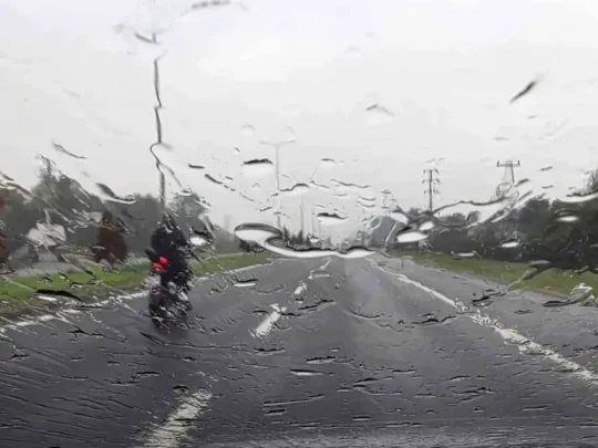 Siirt İçin Fırtına ve Toz Taşınımı Uyarısı: Saat 18.00’e Kadar Sürecek Meteoroloji 15. Bölge Müdürlüğü, Siirt için kuvvetli rüzgâr, fırtına ve