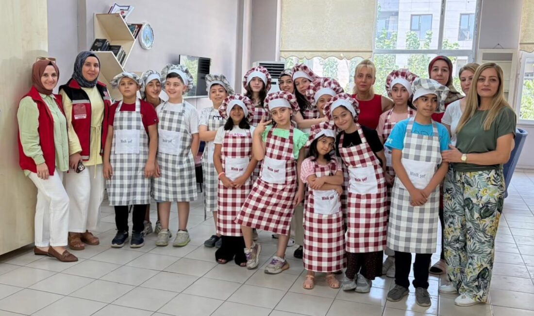 Mutfakta Öğrenme, Sofrada Paylaşma! ODES Projesi Kapsamında Pankek Etkinliği Siirt Aile ve Sosyal Hizmetler İl Müdürlüğü tarafından yürütülen ODES