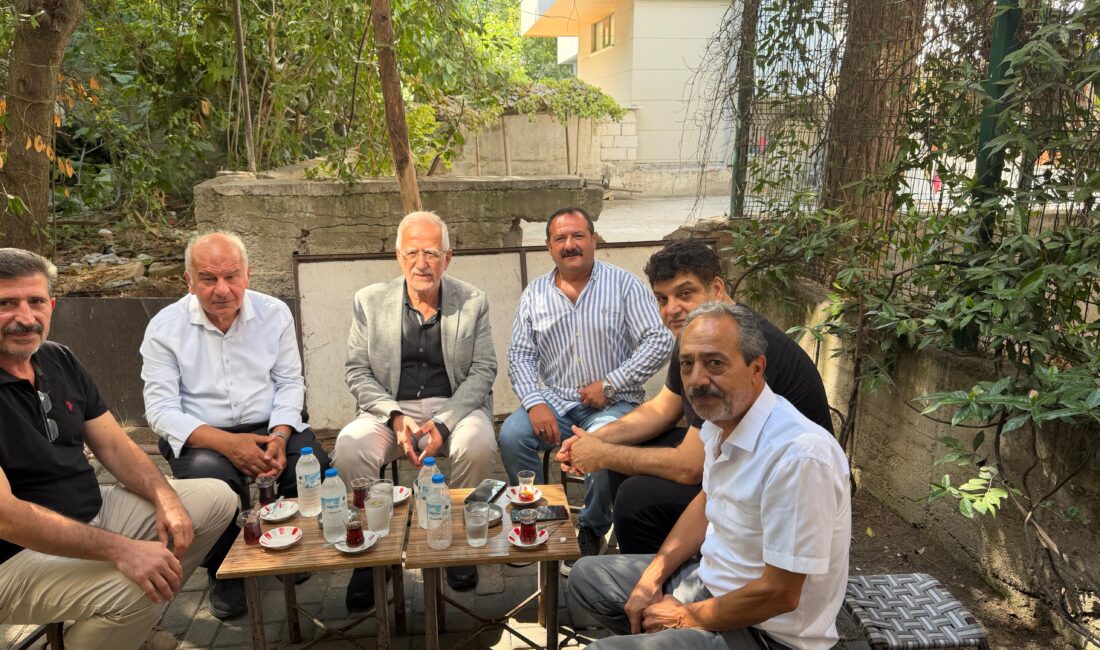 Milletvekili Hemşehrimiz Muhammet Müfit Aydın, Yalova’da Siirtlilerle Bir Araya Geldi Üç dönemdir Bursa Milletvekili olarak görev yapan Muhammet Müfit Aydın,