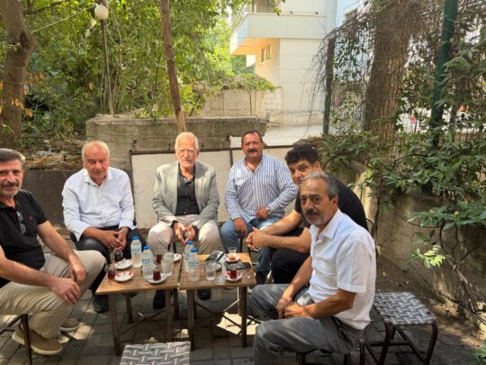 Milletvekili Hemşehrimiz Muhammet Müfit Aydın, Yalova’da Siirtlilerle Bir Araya Geldi Üç dönemdir Bursa Milletvekili olarak görev yapan Muhammet Müfit Aydın,