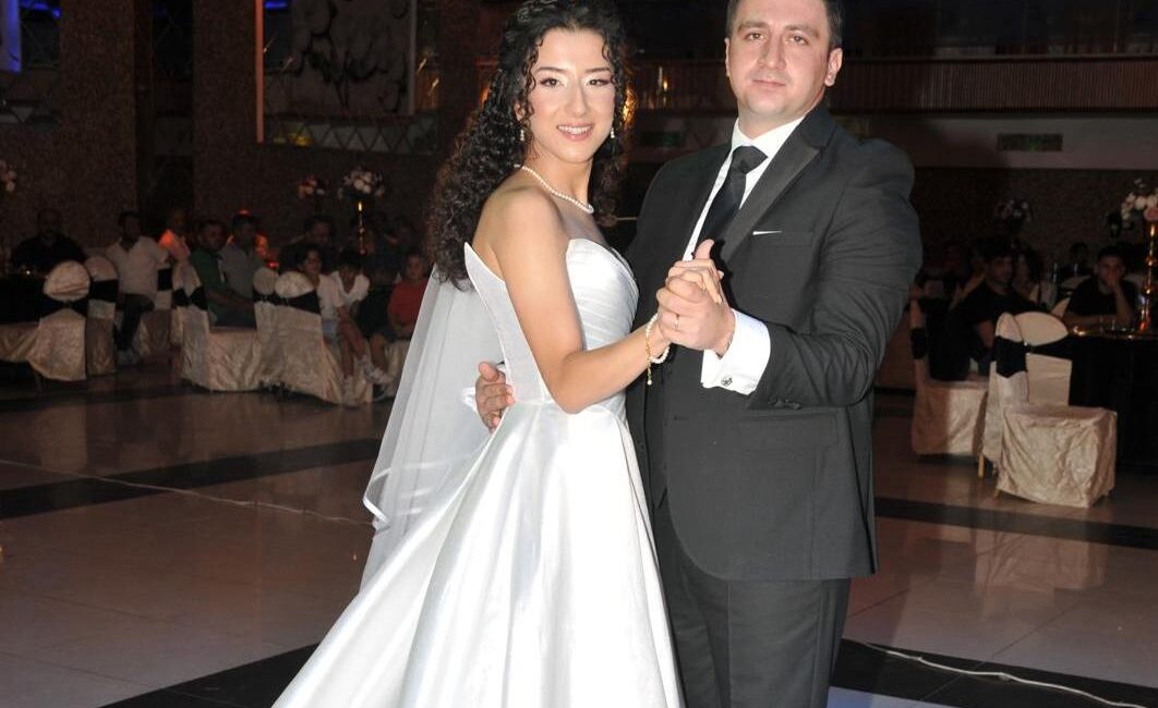 Şen ve Bülbül Ailelerinin Mutlu Günü Çevre, Şehircilik ve İklim Değişikliği il Müdürü M.Raci Bülbülün oğlu