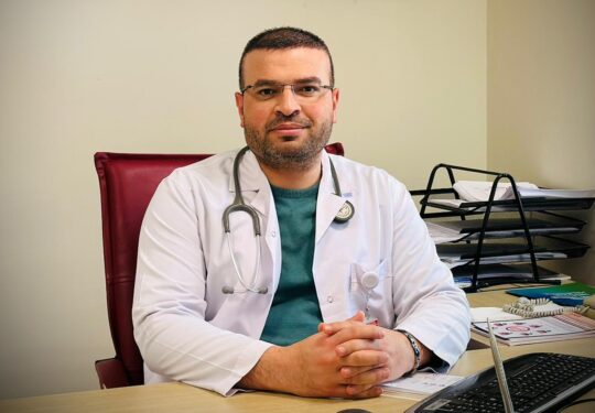 İç Hastalıkları Uzmanı Dr. Öğr. Üyesi M. Selim Mamiş’ten İyot Eksikliği Uyarısı: “Sağlıklı Nesiller İçin İyot Yeterliliği Şart” İç Hastalıkları Uzmanı Dr. Öğr. Üyesi Mehmet Selim Mamiş, 21