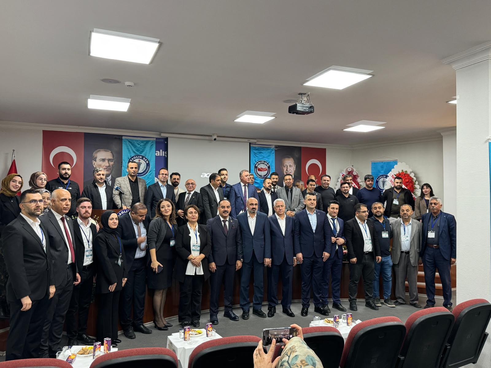 Memur-Sen'e bağlı Sağlık-Sen Siirt Şubesi'nin genel kurulunda mevcut başkan Vesim