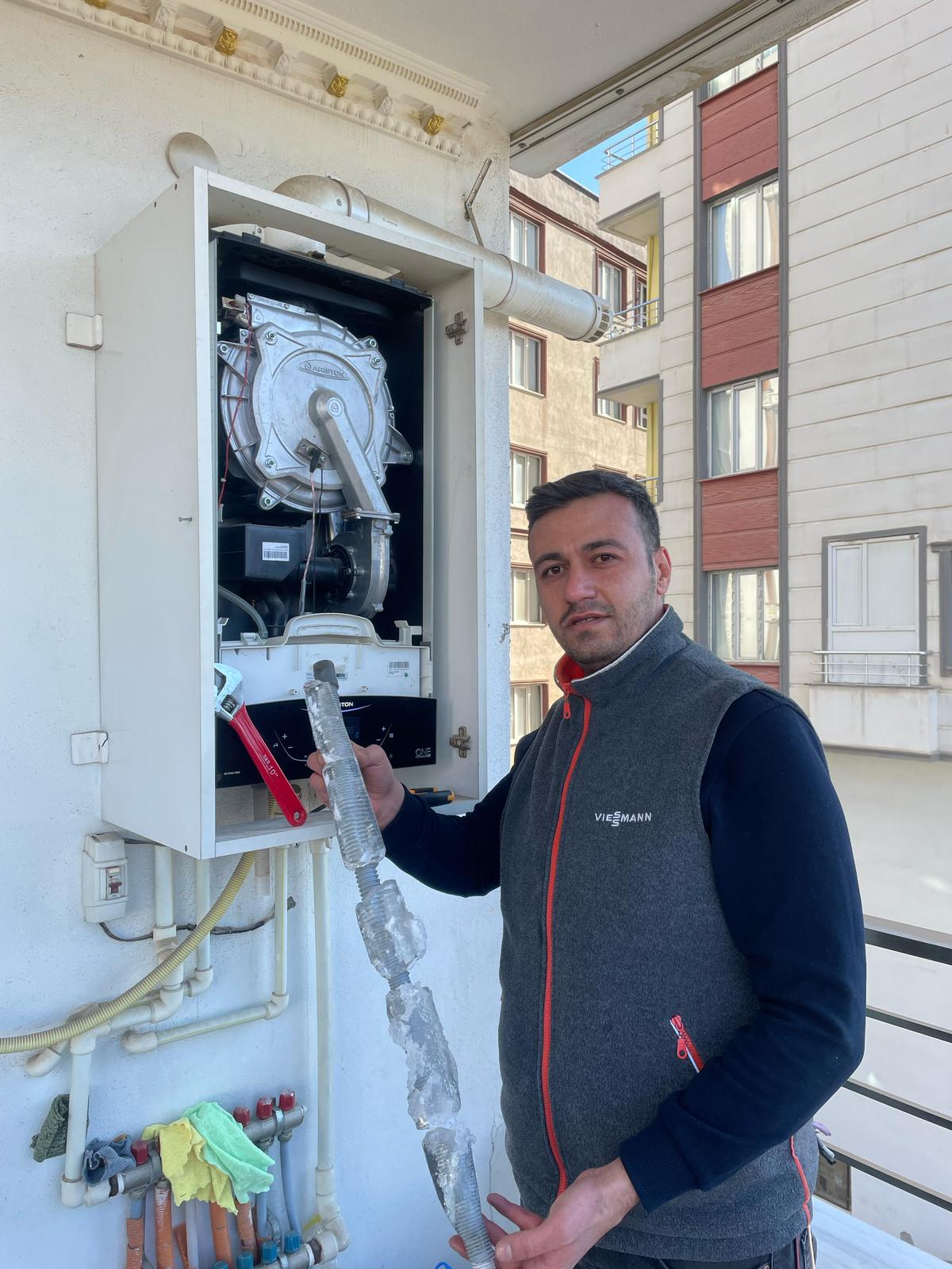 Son dönemlerde yüksek rakamları ulaşan doğal gaz faturaları vatandaşın cebini